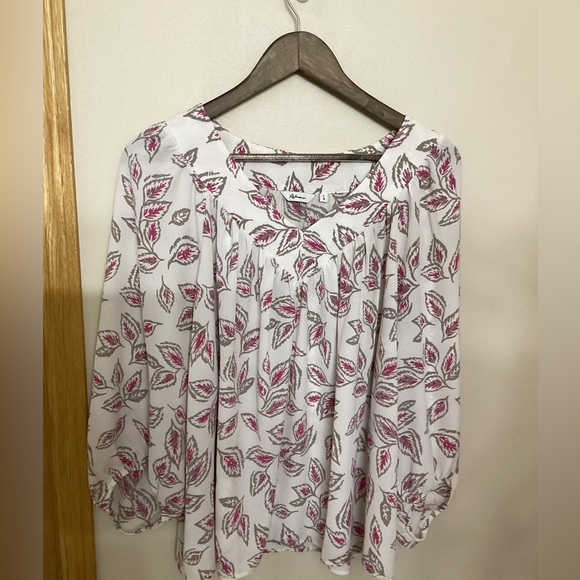 Reitmans Tops - Floral Print Women's Top